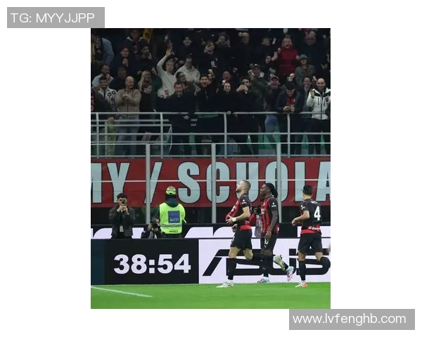 意甲联赛：球队备战新赛季，巴黎圣日耳曼或将签下AC米兰球星